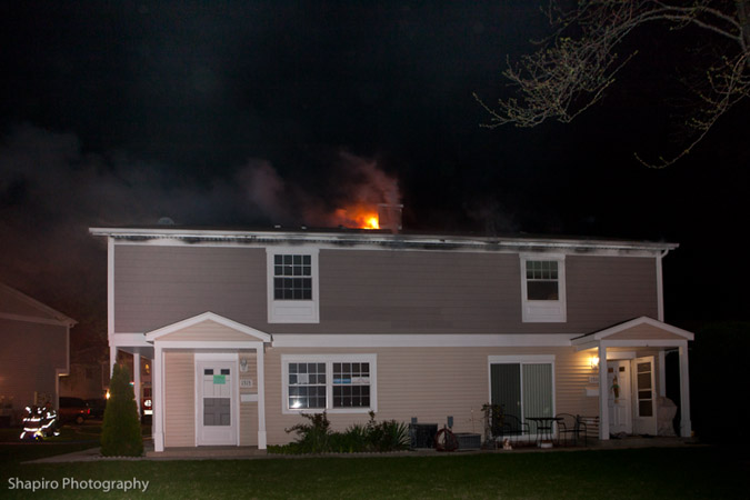 townhouse fire in Wheeling IL 4-3-12 1315 Exeter Court